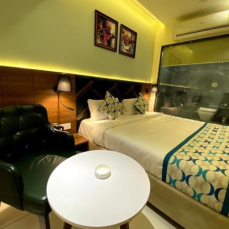 Hotel Unique By Apex Vadodara Luaran gambar